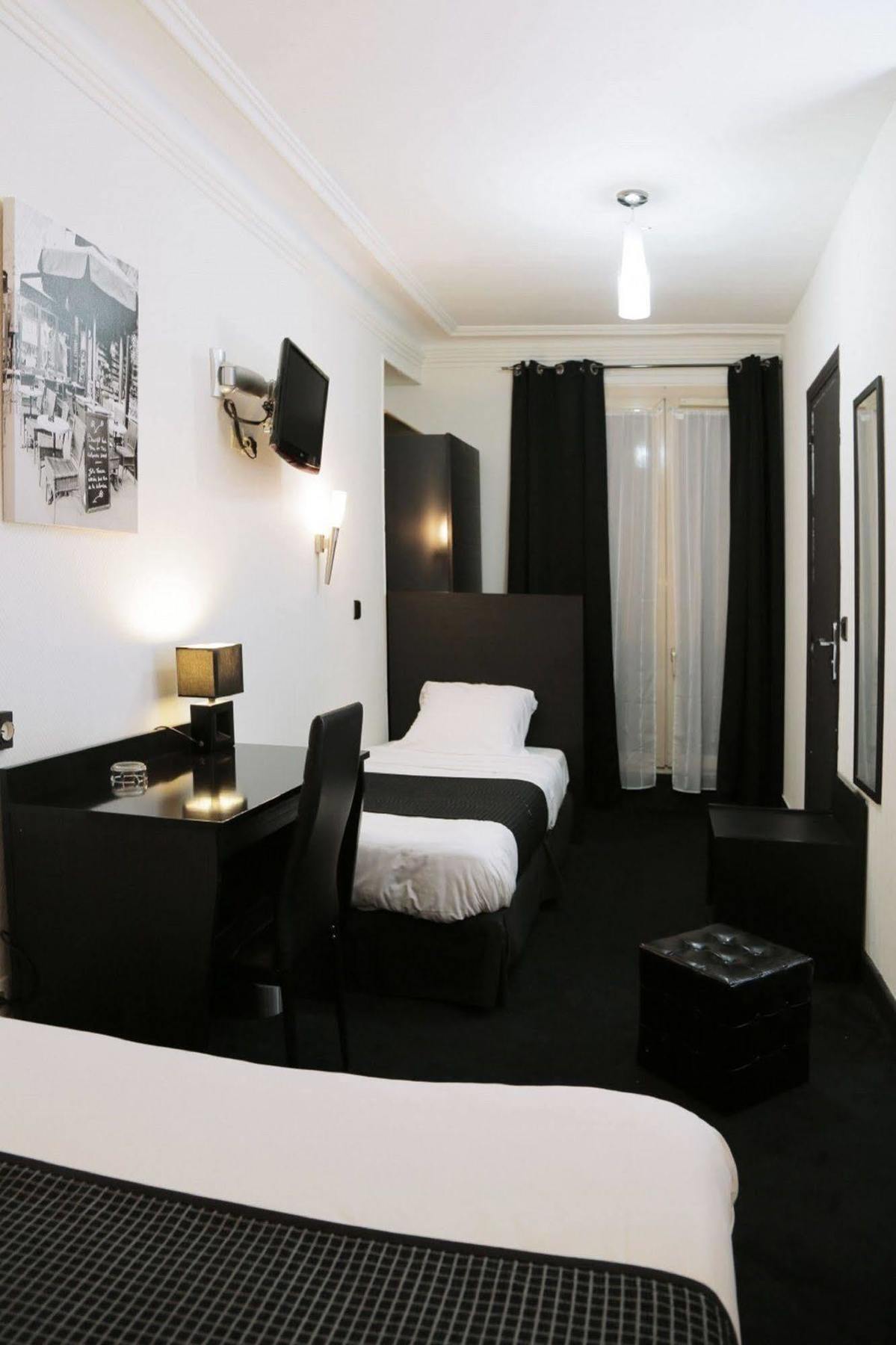 Hotel De L'Exposition - Republique Paris Eksteriør billede